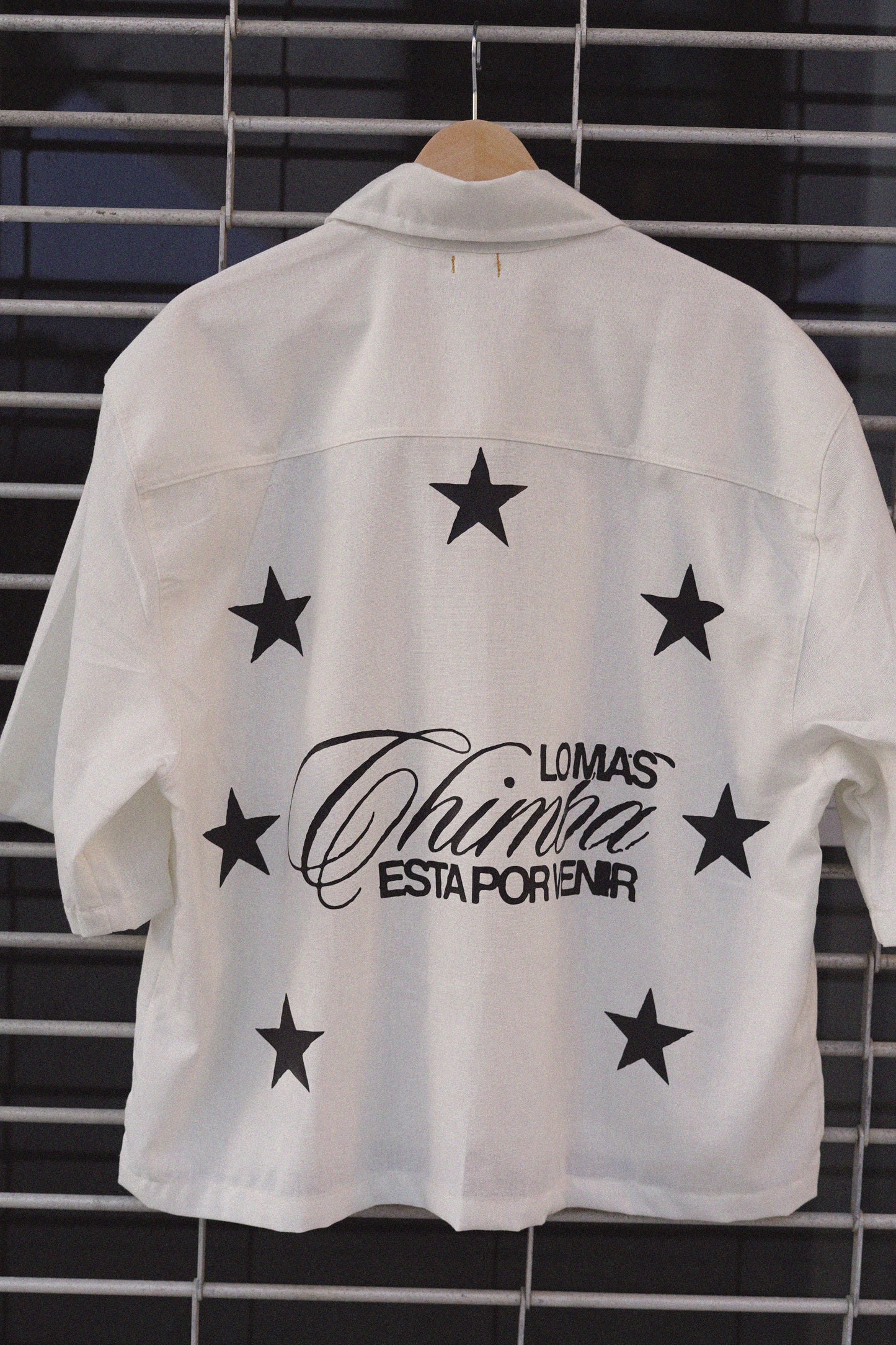 'LO MAS CHIMBA ESTA POR VENIR' Button up shirt